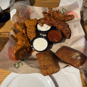 Chili's - Triple Dipper - American Near Me - San Bruno, California