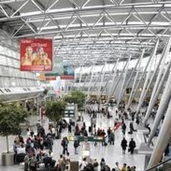 Skytrain Flughafen