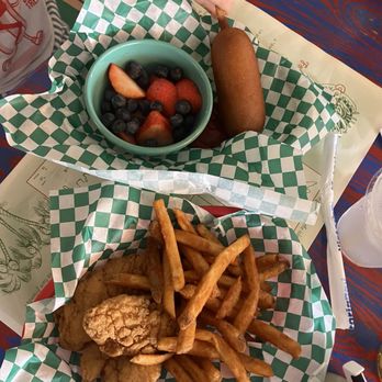 Cha Cha Coconuts - Bars Near Me - Sarasota, Florida