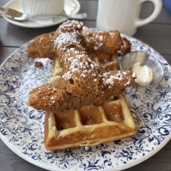 Tupelo Honey Southern Kitchen & Bar - Chicken and Classic Chicken* & Waffles - New American Near Me - Huntsville, Alabama Tupelo Honey Southern Kitchen & Bar - Chicken and Classic Chicken* & Waffles - New American Near Me - Huntsville, Alabama