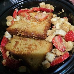 The Meltdown - Received this spread out seems like a  fried cake  with small cheesecake cubes look like,   and no any cream very dry.