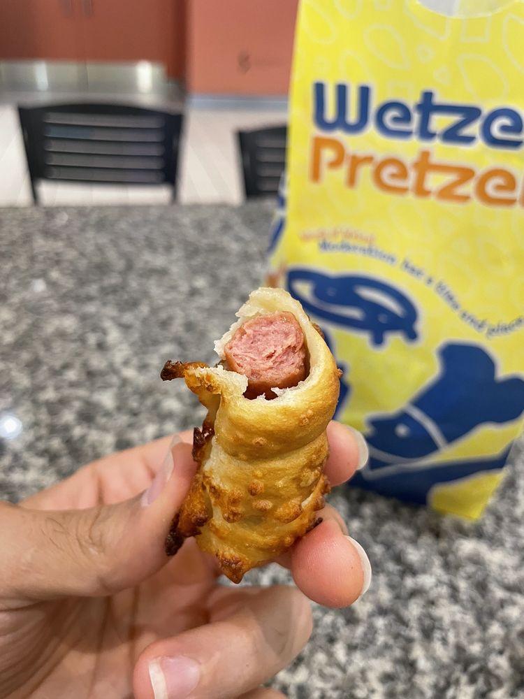 WETZEL’S PRETZELS with 14 Reviews & 31 Photos 132 Stonewood St