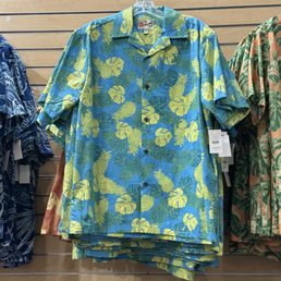 100% cotton Hawaiian Shirt
