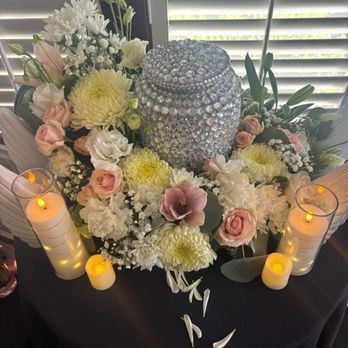 Main Street Floral - Florists Near Me - Ripon, California