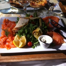 Salade Patio, avec Duo de saumon (saumon mariné & saumon fumé).