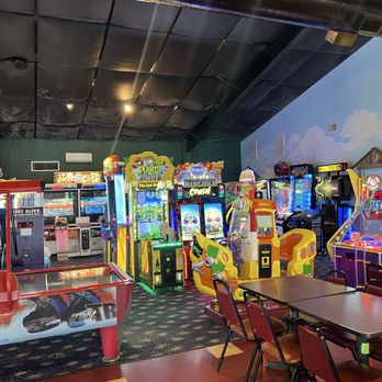 Green Acres Golf & Games - Amusement Parks Near Me - San Antonio, Texas