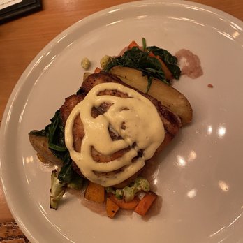 Kindling Texas Kitchen - Red Fish - American Near Me - Cibolo, Texas