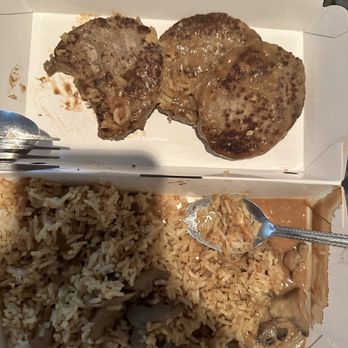 Jollibee - Ordered delivery 3 piece burger steak. This is what i received. - Fast Food Near Me - Las Vegas, Nevada Jollibee - Ordered delivery 3 piece burger steak. This is what i received. - Fast Food Near Me - Las Vegas, Nevada