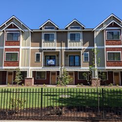 PSE Consulting Engineers - Recently completed multi-plex building in Oregon.