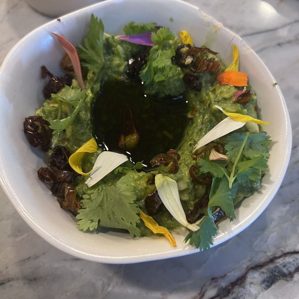 Este - Guacamole - Seafood Near Me - Austin, Texas Este - Guacamole - Seafood Near Me - Austin, Texas