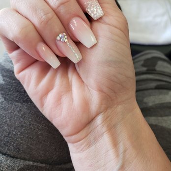 Bella Nail Spa - Showed him a pic off the internet and he nailed it with one glance! - Nail Salons Near Me - San Ramon, California Bella Nail Spa - Showed him a pic off the internet and he nailed it with one glance! - Nail Salons Near Me - San Ramon, California