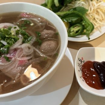 Pho Vietnam - 21. Pho Special Combo - Vietnamese Near Me - Honolulu, Hawaii