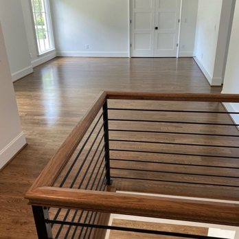 GV Hardwood Floor - a view of a hallway - Flooring Near Me GV Hardwood Floor - a view of a hallway - Flooring Near Me