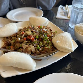Spicy Home Tasty - Smoked Pork with Steamed Buns - Szechuan Near Me - Commack, New York Spicy Home Tasty - Smoked Pork with Steamed Buns - Szechuan Near Me - Commack, New York