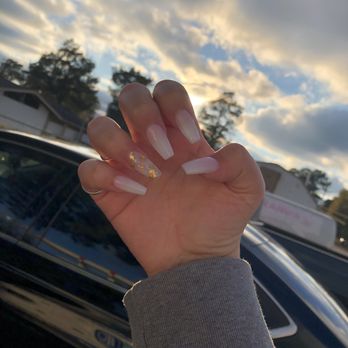 Vivid Nails - Ombré with gold foil pt 2 - Nail Salons Near Me - Conroe, Texas Vivid Nails - Ombré with gold foil pt 2 - Nail Salons Near Me - Conroe, Texas