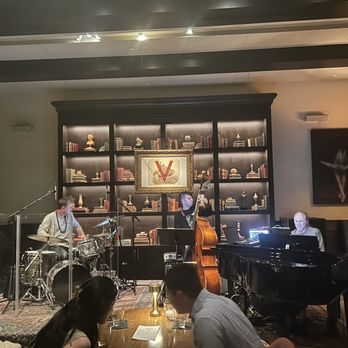 Verse - Seafood Near Me - Toluca Lake, California