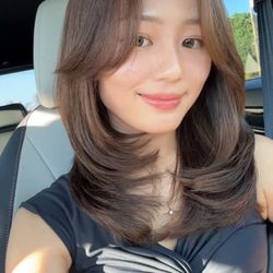 Yosuke Kobayashi Hair Stylist - Face framing layer curtain bang