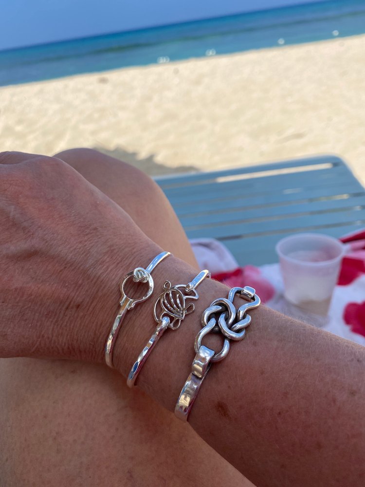 CRUCIAN GOLD Updated September 2024 15 Photos & 10 Reviews Strand