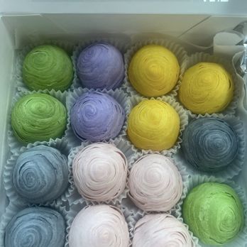 Aliya Lavaland - Box of regular mooncakes (no lava). Fav: Taro, Ube, Mung Bean, G. tea. Least Fav: Black Sesame. - Bakeries Near Me - Monterey Park, California Aliya Lavaland - Box of regular mooncakes (no lava). Fav: Taro, Ube, Mung Bean, G. tea. Least Fav: Black Sesame. - Bakeries Near Me - Monterey Park, California
