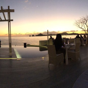 Sunset Monalisa - Mediterranean Near Me - Cabo San Lucas, BCS