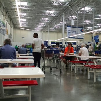 Sam's Club - The food court here is less crowded than Costco's, but probably only because Sam's Club has fewer customers overall. - Wholesale Stores Near Me - Edison, New Jersey Sam's Club - The food court here is less crowded than Costco's, but probably only because Sam's Club has fewer customers overall. - Wholesale Stores Near Me - Edison, New Jersey