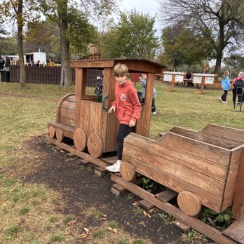 Fall Harvest Orchard - Free climbing train - Attraction Farms Near Me - Delano, Minnesota Fall Harvest Orchard - Free climbing train - Attraction Farms Near Me - Delano, Minnesota