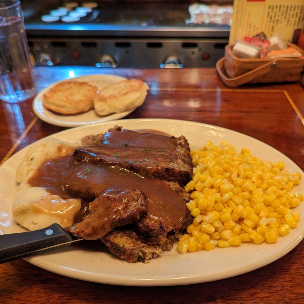 Frank's Diner - Meatloaf dinner with mashed potatoes and gravy and a side of corn. - Diners Near Me - Spokane, Washington