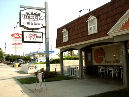 Photo of Four 'N 20 Restaurants - Sherman Oaks, CA, US.