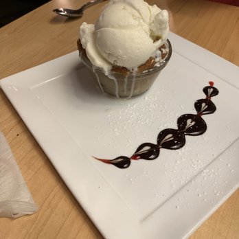 BB's - House special bread pudding ala mode - New American Near Me - Jacksonville, Florida