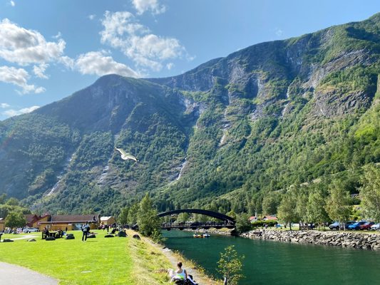 Flåmsbrygga Hotel by null