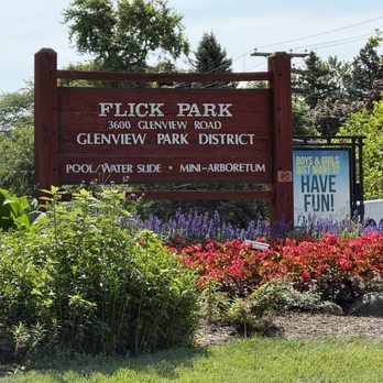 Flick Park - Prominent signage on Glenview Rd. - Parks Near Me - Glenview, Illinois Flick Park - Prominent signage on Glenview Rd. - Parks Near Me - Glenview, Illinois