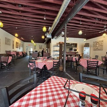 Mozzafiato - Inside - Pizza Near Me - Corpus Christi, Texas Mozzafiato - Inside - Pizza Near Me - Corpus Christi, Texas