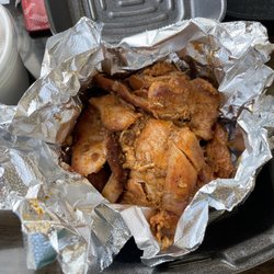 Deet's BBQ - Pulled Chicken