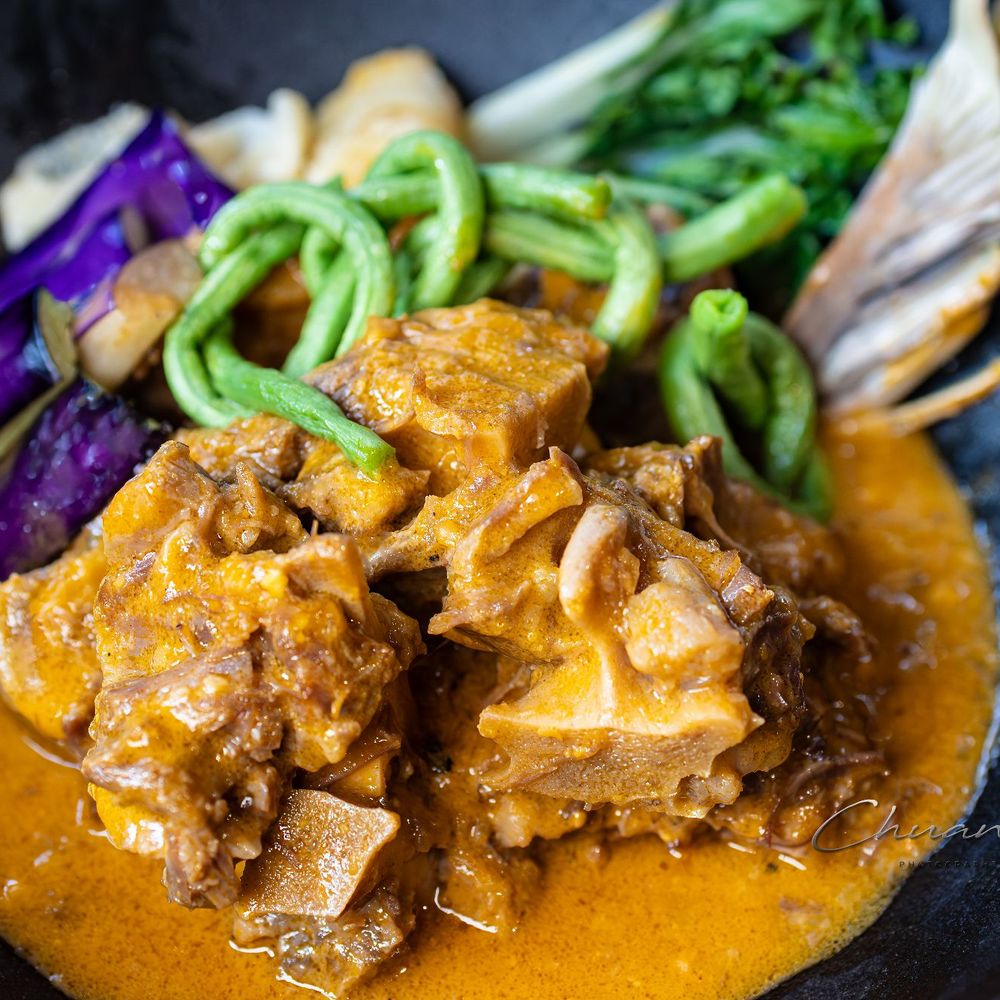 Makilala - Beef Kare-Kare - Filipino Near Me - Toronto, Ontario Makilala - Beef Kare-Kare - Filipino Near Me - Toronto, Ontario