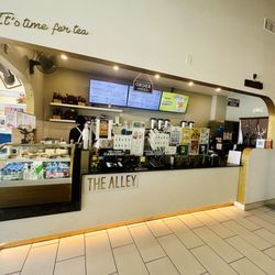 The Alley - Ordering area inside
