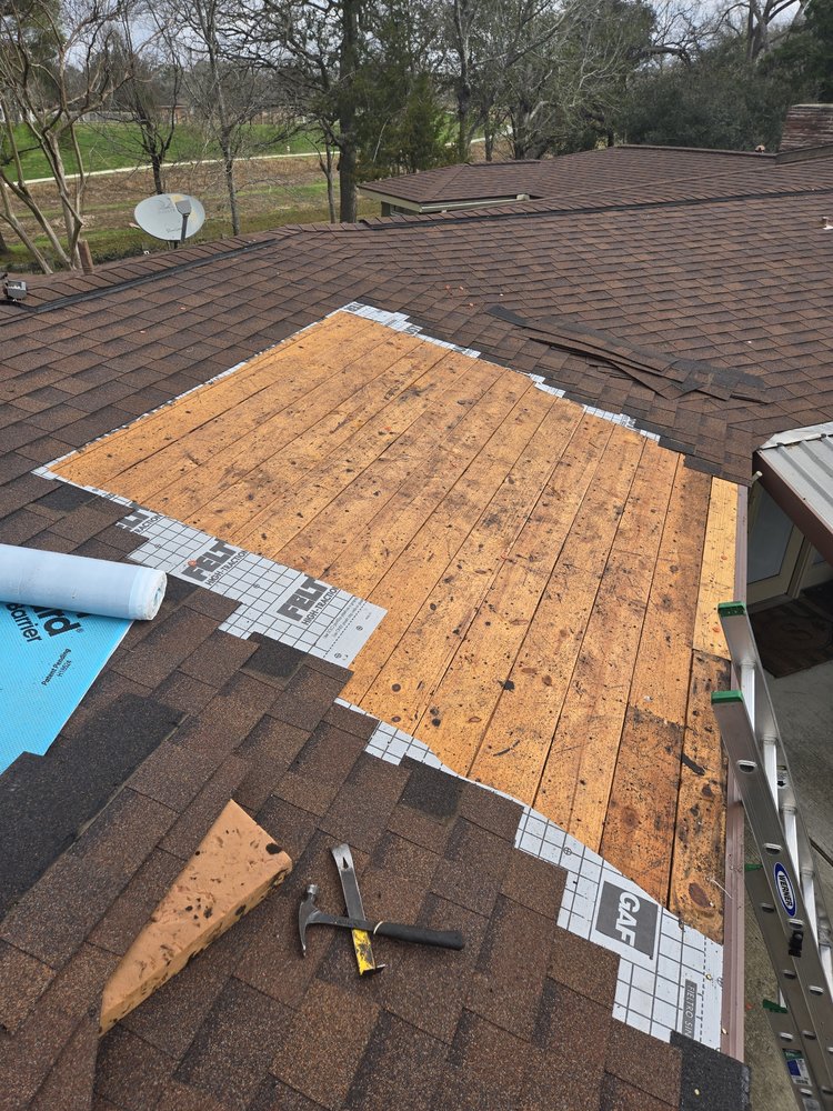 Slide of Hurtado's Roofing