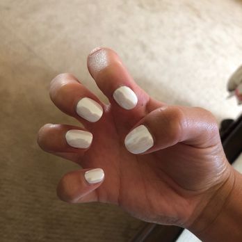 Bellagio Nail Spa - Chrome nails - Nail Salons Near Me - Encinitas, California