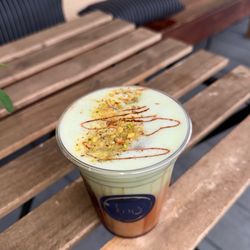 Kenz Coffee Bar - Pistachio Dubai Mocha