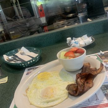 Metro Diner - Two Egg Breakfast with bacon and fruit - Diners Near Me - Ponte Vedra Beach, Florida Metro Diner - Two Egg Breakfast with bacon and fruit - Diners Near Me - Ponte Vedra Beach, Florida