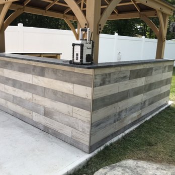 Xander Tile & Marble - Outdoor kitchen - Tiling Near Me Xander Tile & Marble - Outdoor kitchen - Tiling Near Me