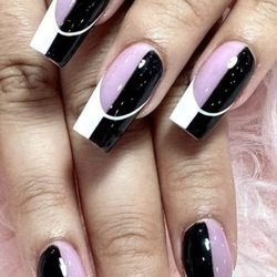 J &J Nail Spa