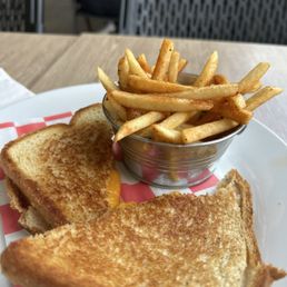 Kids grilled cheese sandwich