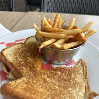 Fresh & Yummy Cafe - Kids grilled cheese sandwich - Breakfast & Brunch Near Me - Los Angeles, California