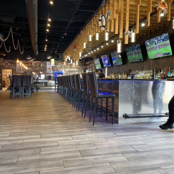 Crafty Crab - Seafood Near Me - Houston, Texas