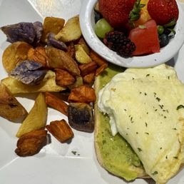 Avocado toast with egg whites Avocado toast with egg whites