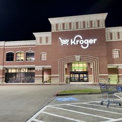 Kroger - Outside