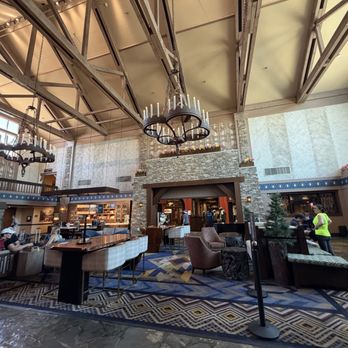 Tenaya Lodge at Yosemite - Another lobby view - Hotels Near Me - Fish Camp, California Tenaya Lodge at Yosemite - Another lobby view - Hotels Near Me - Fish Camp, California