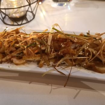 Le Mekong - Grilled calamari - Vietnamese Near Me - Montreal, Quebec