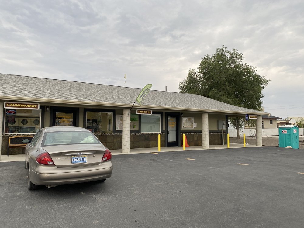 CLARK RV PARK Updated September 2024 18 Photos & 15 Reviews 625 W