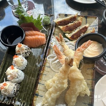 GŎNG - Platter - Cocktail Bars Near Me - London, XGL GŎNG - Platter - Cocktail Bars Near Me - London, XGL